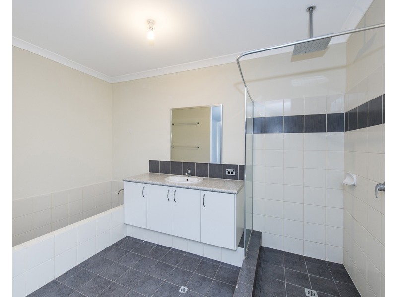 4 Kensington Lane, Australind WA 6233