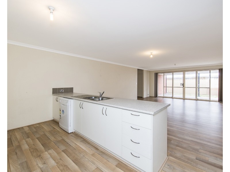 4 Kensington Lane, Australind WA 6233