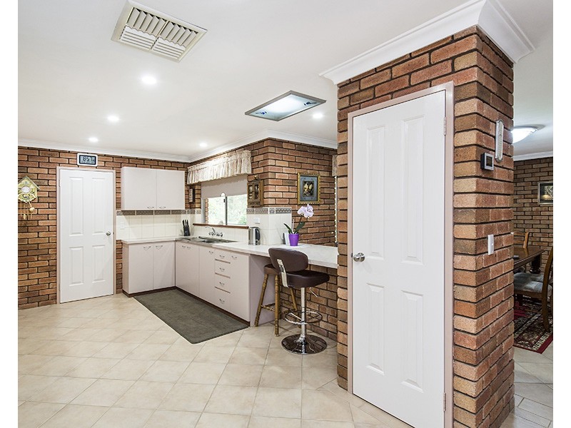 17 Clara Court, Dardanup West WA 6236