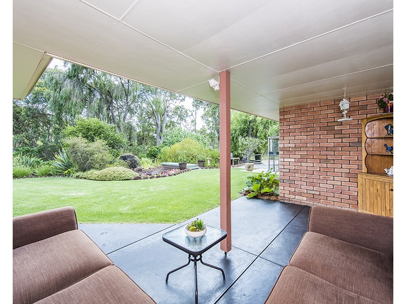 17 Clara Court, Dardanup West WA 6236