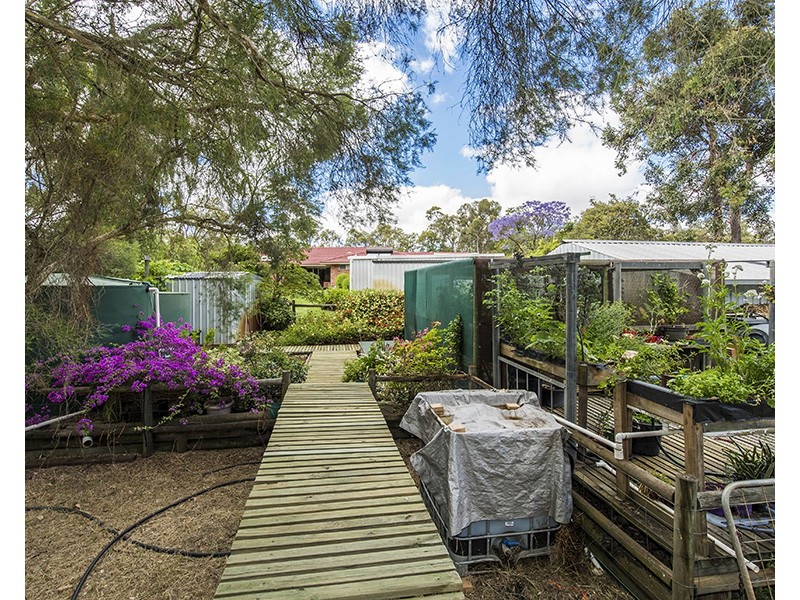 17 Clara Court, Dardanup West WA 6236