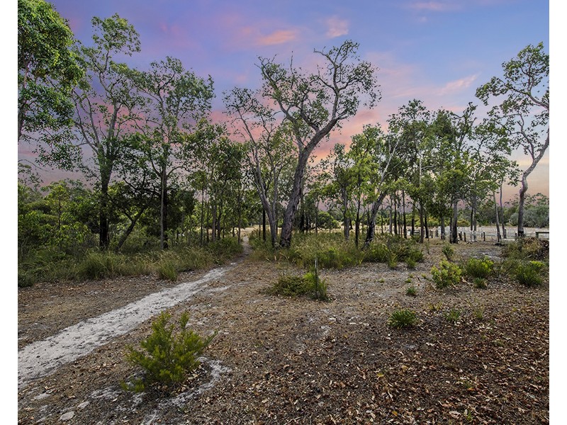 17 Clara Court, Dardanup West WA 6236