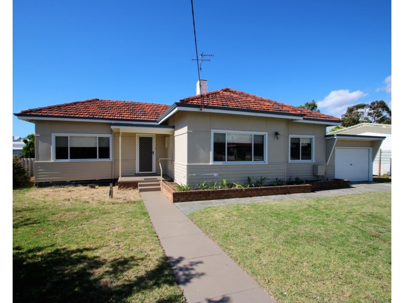 38 Queensbury Street, South Bunbury WA 6230