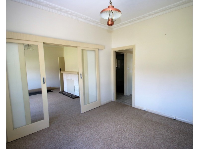 38 Queensbury Street, South Bunbury WA 6230