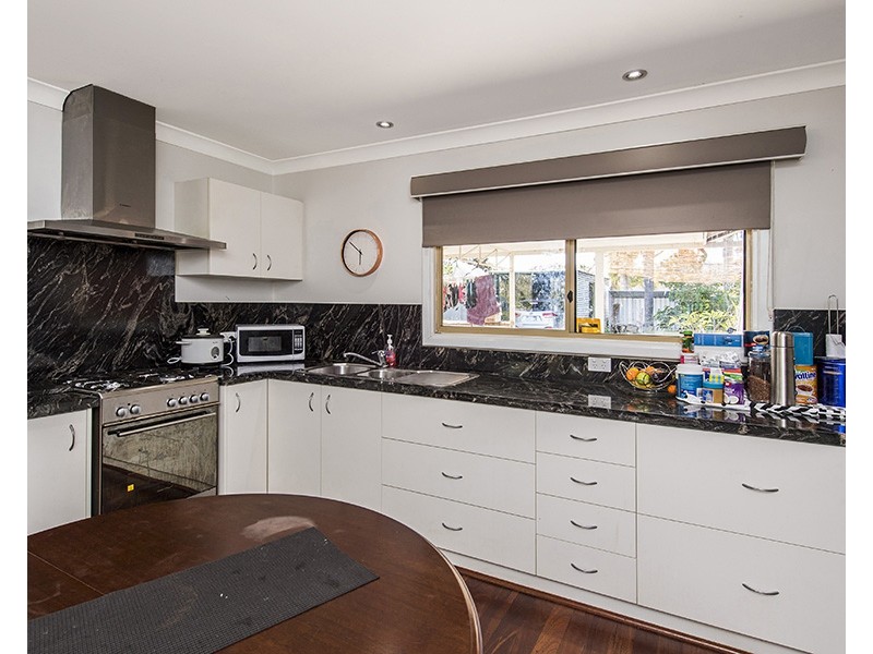 12 Sulphur Street, Withers WA 6230