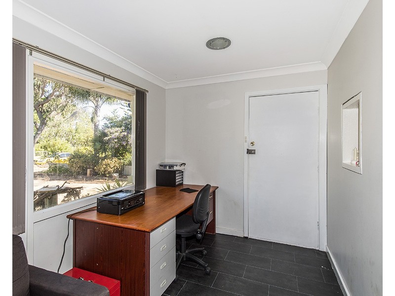 12 Sulphur Street, Withers WA 6230