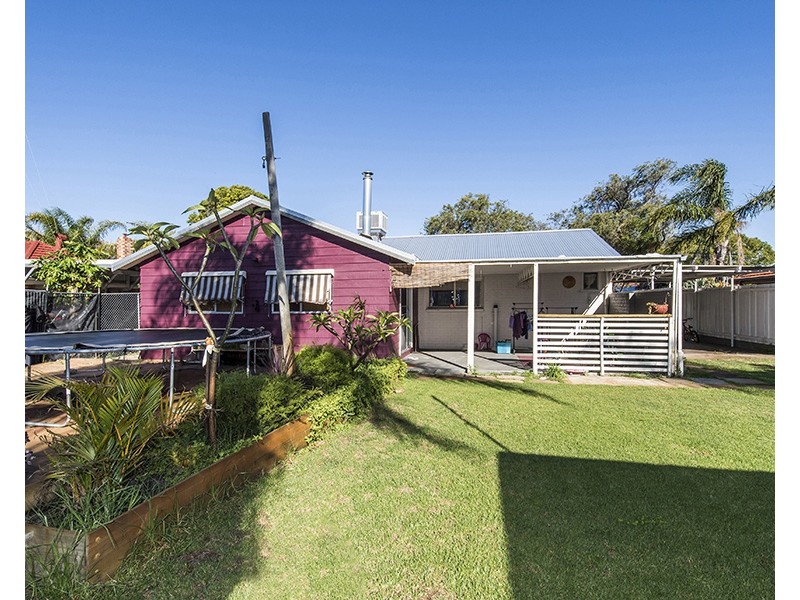 12 Sulphur Street, Withers WA 6230