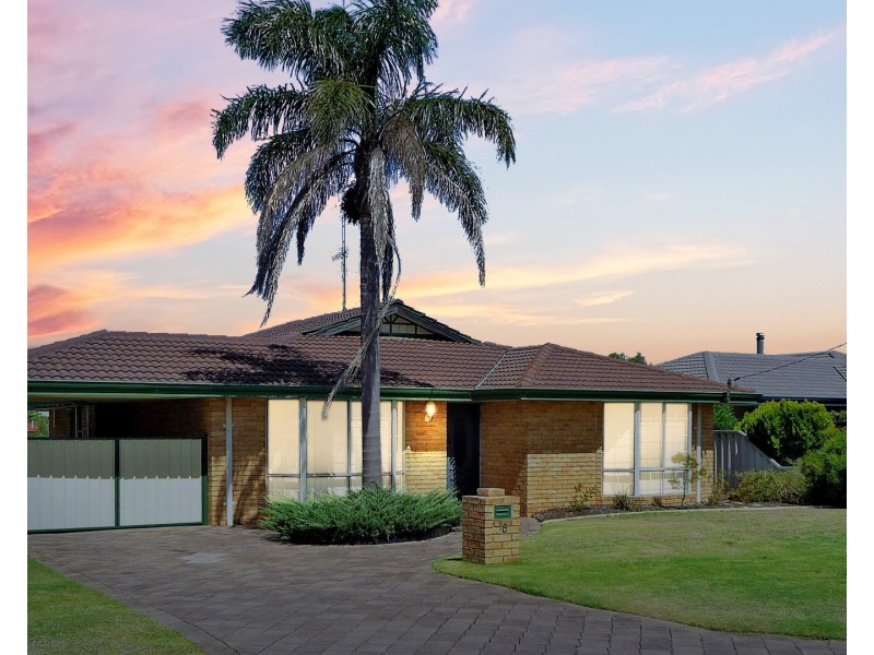 18 Edwards Place, Eaton WA 6232