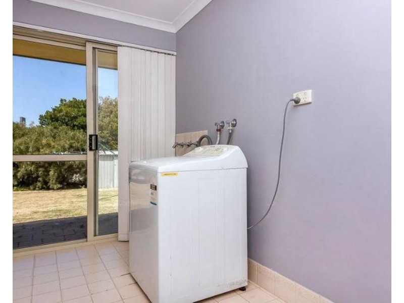 18 Edwards Place, Eaton WA 6232