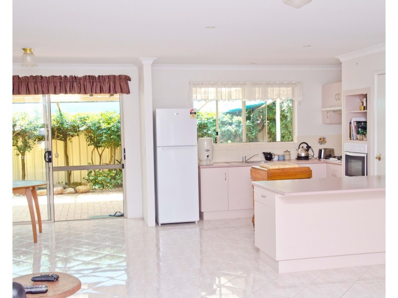 16 Ray Street, Boyanup WA 6237