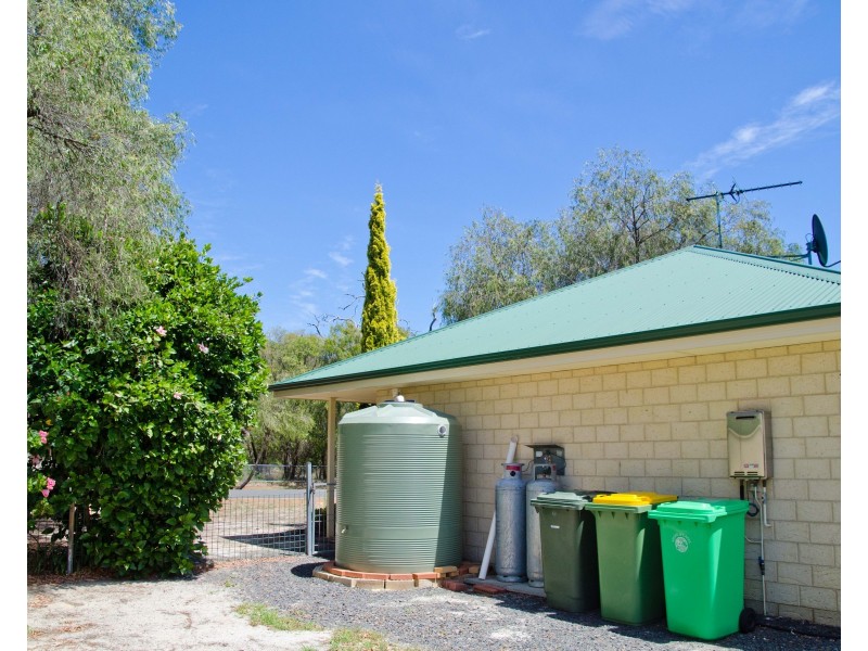 16 Ray Street, Boyanup WA 6237