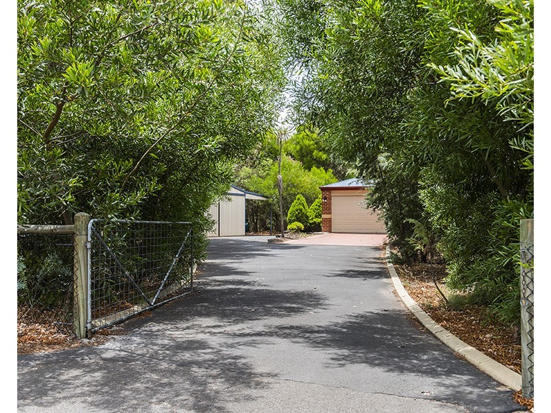 46 Gulf Way, Leschenault WA 6233