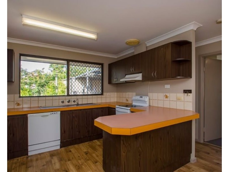 34 Ganfield Street, Carey Park WA 6230