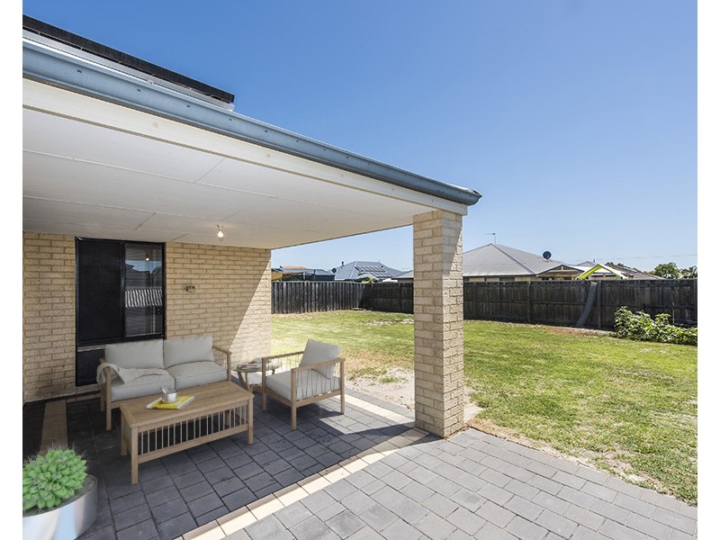 130 Macquarie Drive, Australind WA 6233