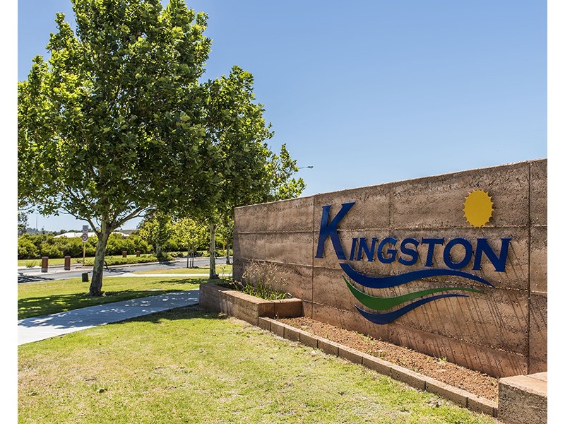 130 Macquarie Drive, Australind WA 6233