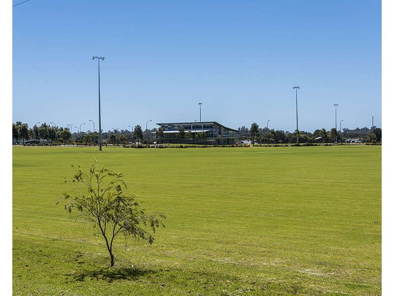 130 Macquarie Drive, Australind WA 6233