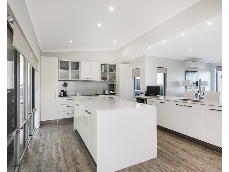 3 Hamilton Court, Australind WA 6233