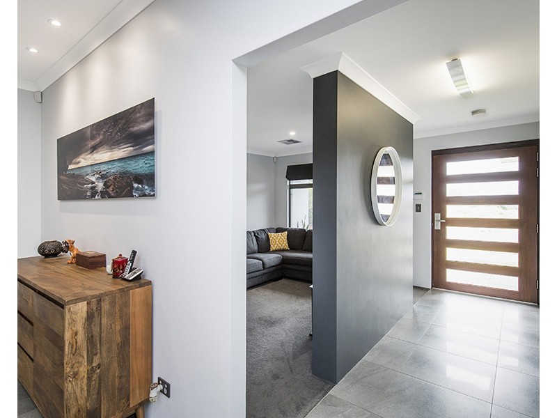 19 Milligan Avenue, Australind WA 6233