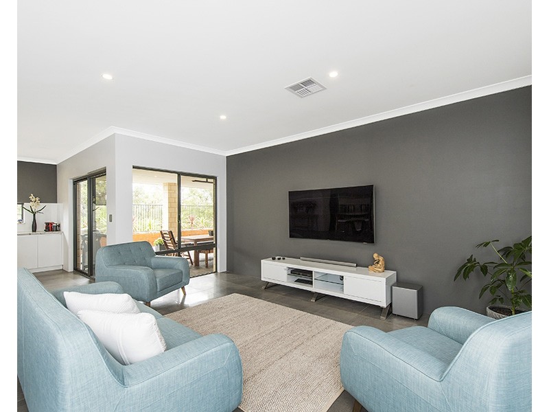 19 Milligan Avenue, Australind WA 6233