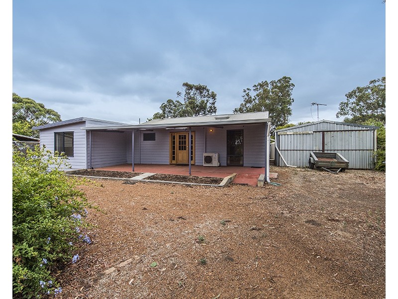 6 Edwards Road, Stirling Estate WA 6271