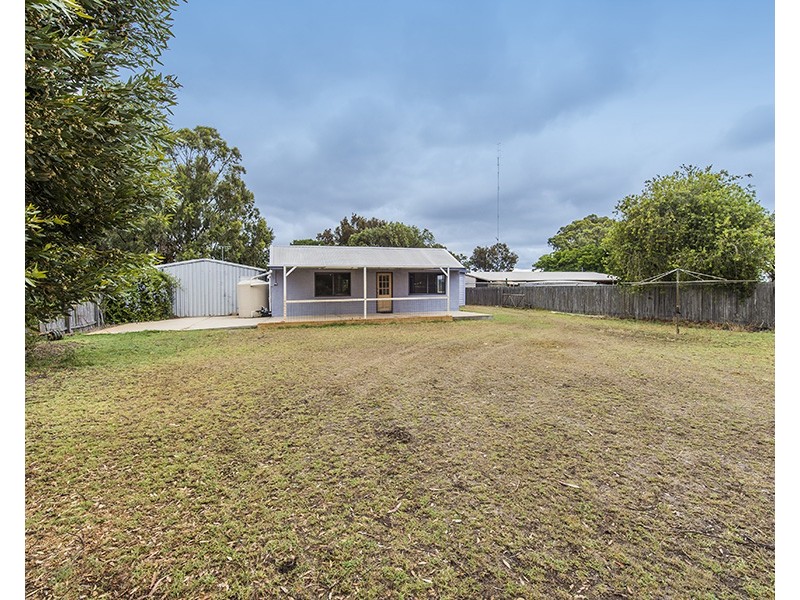 6 Edwards Road, Stirling Estate WA 6271