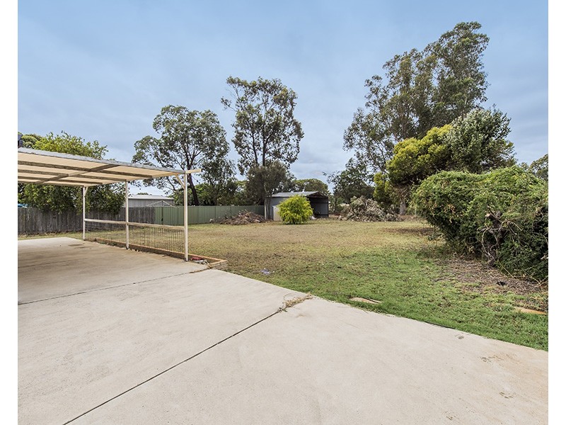 6 Edwards Road, Stirling Estate WA 6271
