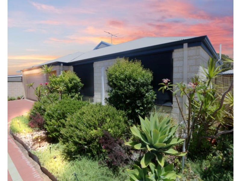 2/2 Bright Street, Carey Park WA 6230