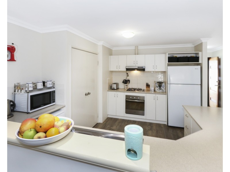 2/2 Bright Street, Carey Park WA 6230