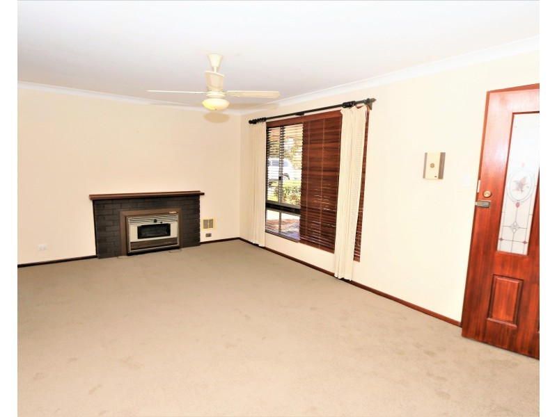 21 Lucy Victoria Avenue, Australind WA 6233