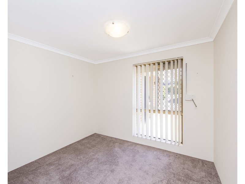 9/104 Paris Road, Australind WA 6233