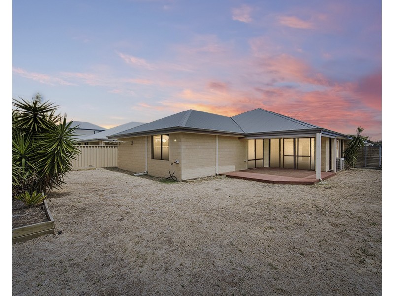 11 Tiffany Centre, Dalyellup WA 6230