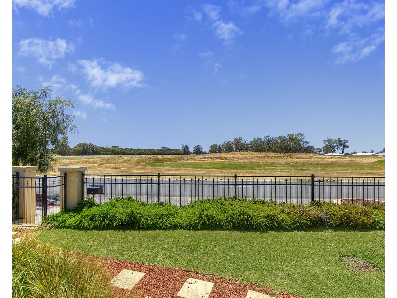 4 Sunflower Turn, Busselton WA 6280