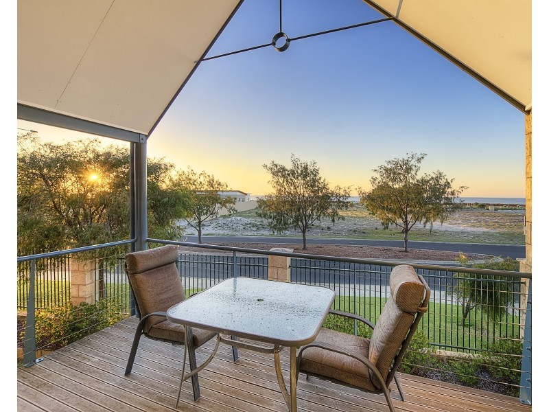 22/19 Spinnaker Boulevard, Geographe WA 6280