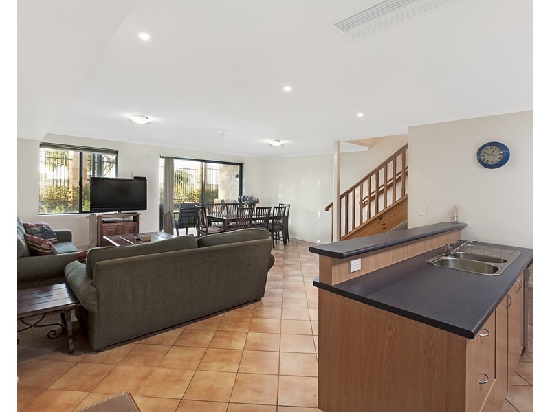 22/19 Spinnaker Boulevard, Geographe WA 6280