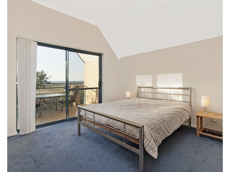 22/19 Spinnaker Boulevard, Geographe WA 6280