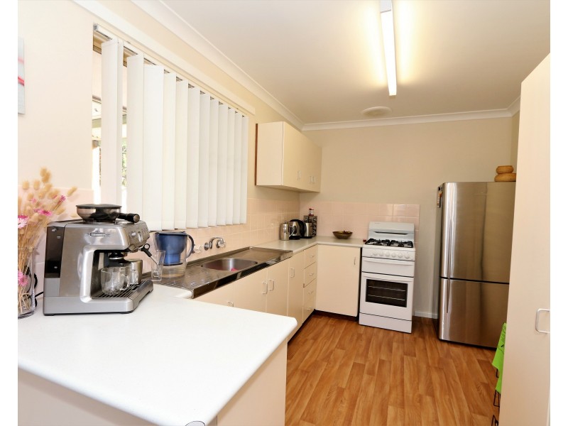 21 Littlefair Drive, Withers WA 6230