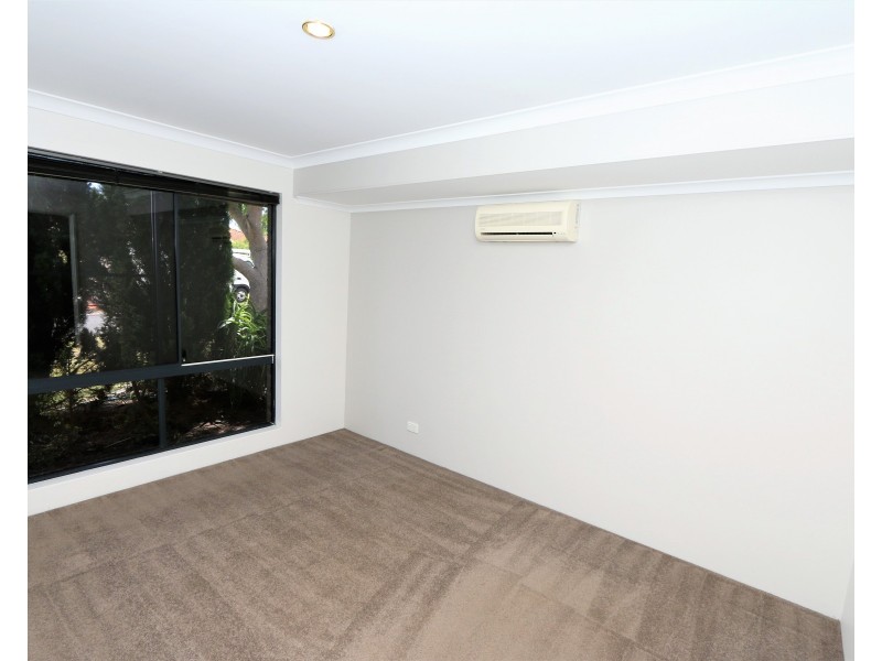 11 Kearney Way, Usher WA 6230