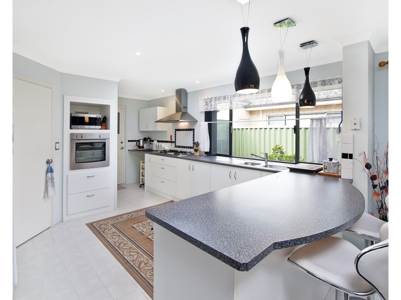 24 Marseilles Drive, Yalyalup WA 6280