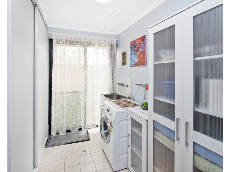 24 Marseilles Drive, Yalyalup WA 6280