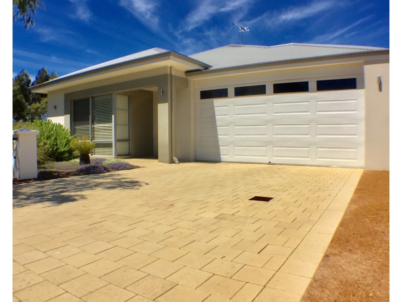 20 Anna Capel View, Geographe WA 6280