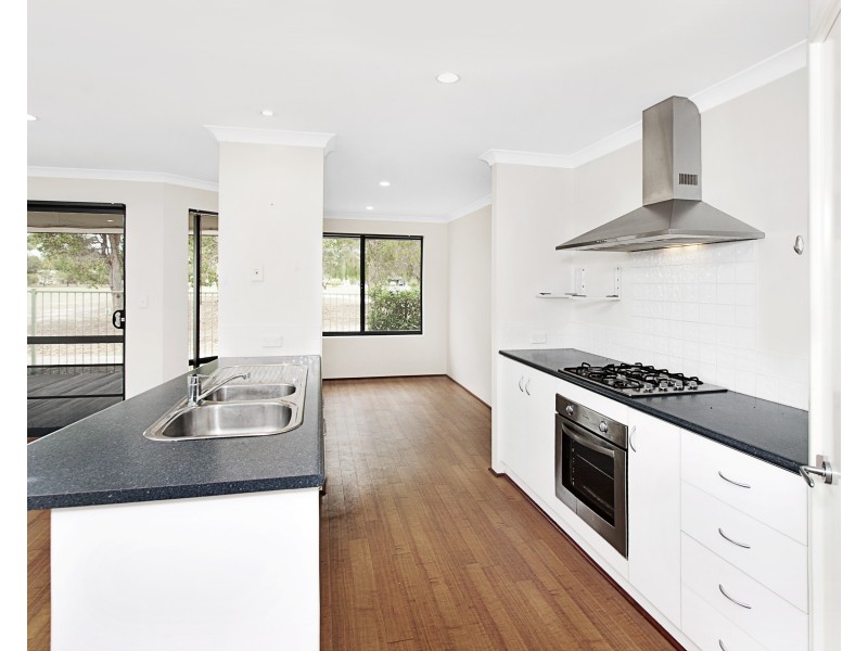 3/3 Curno Place, West Busselton WA 6280