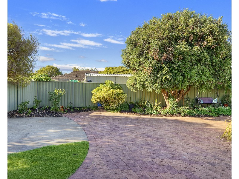 2/104 Hadfield Avenue, Busselton WA 6280