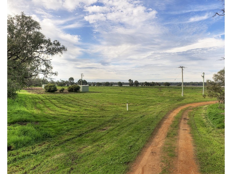 214 Forrest Beach Road, Busselton WA 6280