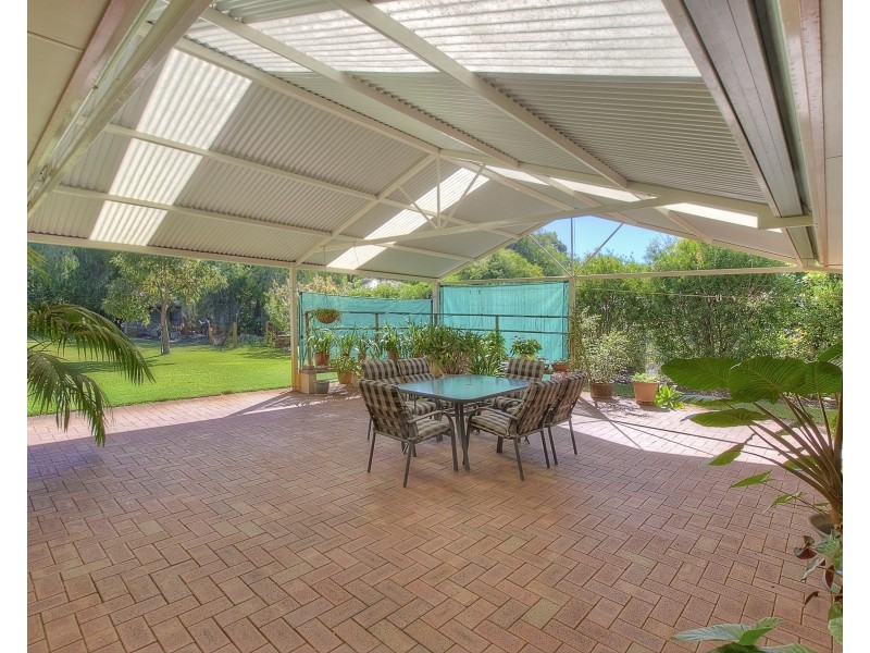 17 Blum Boulevard, Yalyalup WA 6280