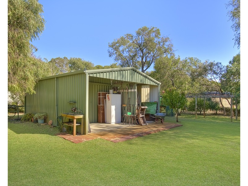 17 Blum Boulevard, Yalyalup WA 6280