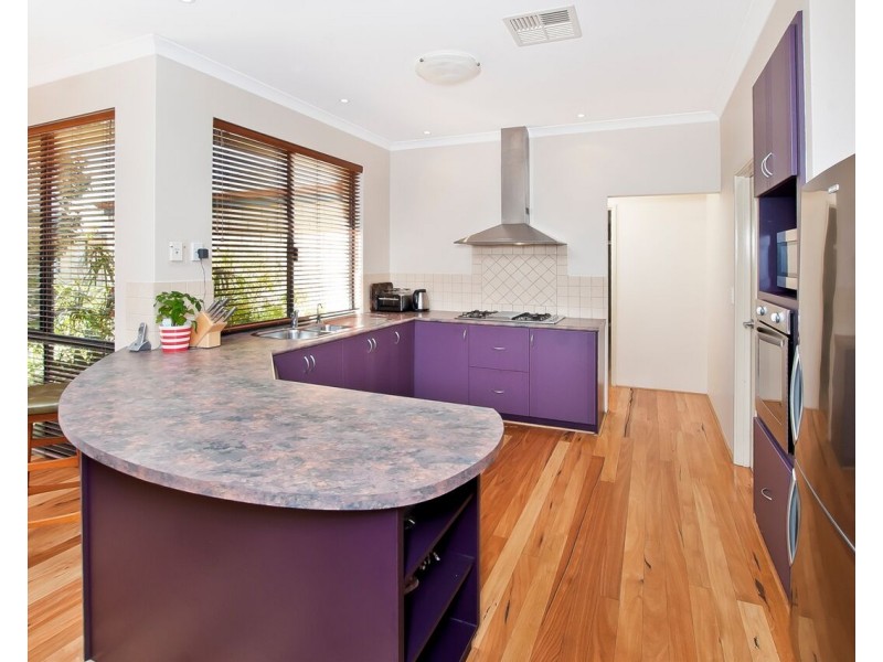 16 Bullock Court, Bovell WA 6280