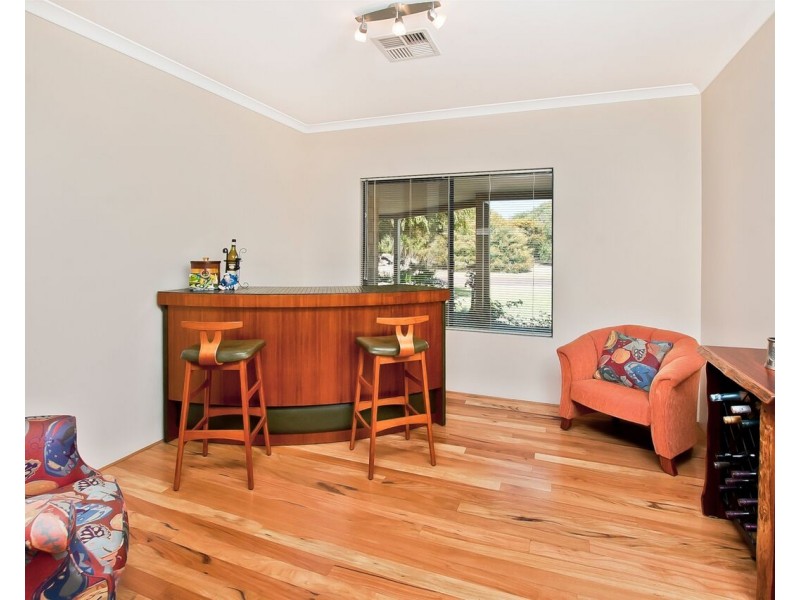 16 Bullock Court, Bovell WA 6280