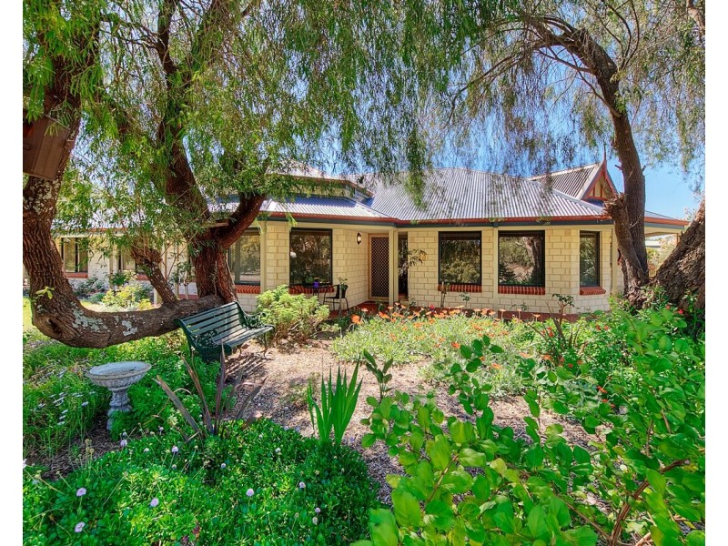 16 Bullock Court, Bovell WA 6280