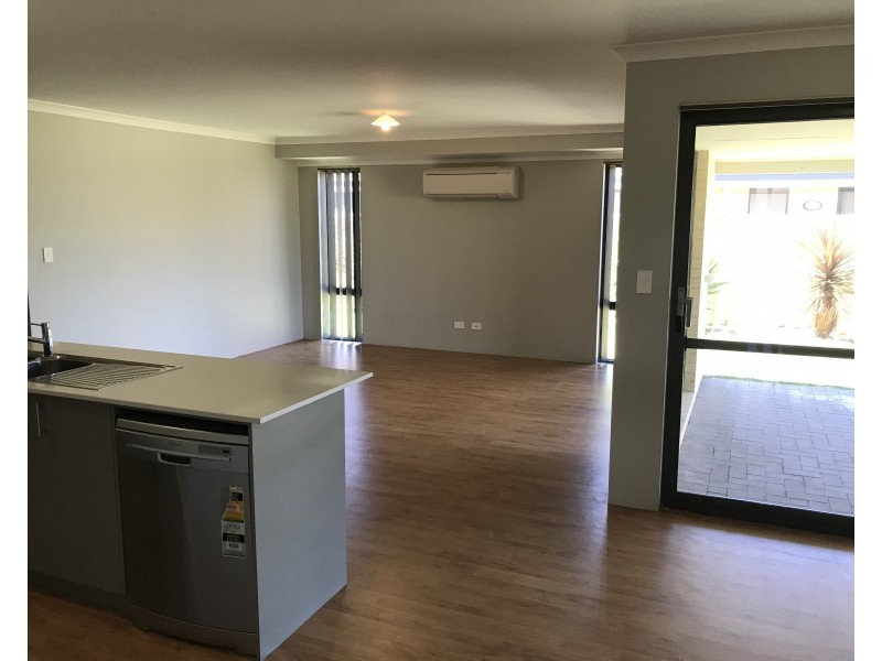 142 Aurelian Avenue, Yalyalup WA 6280