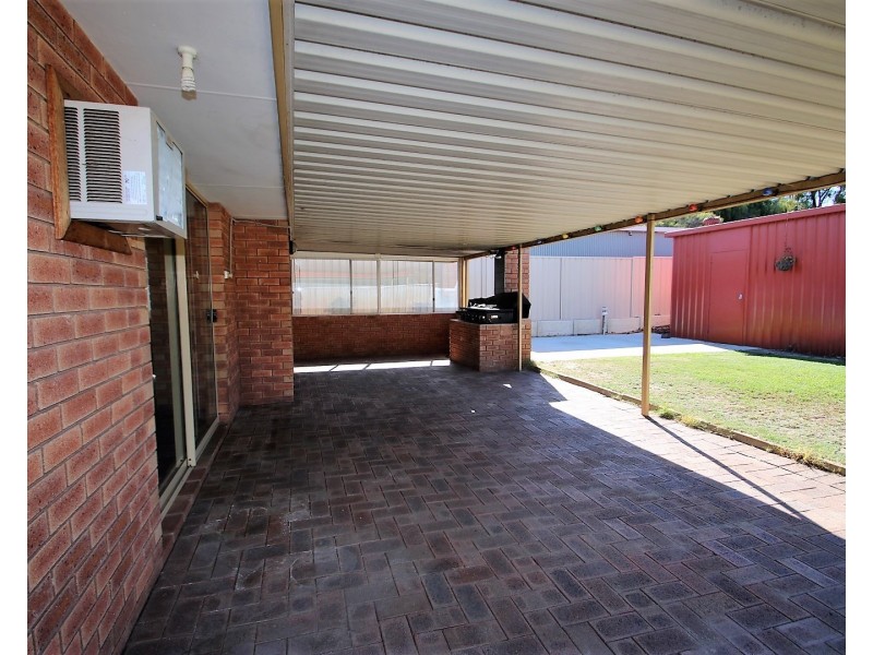 6   Chapple Drive, Australind WA 6233